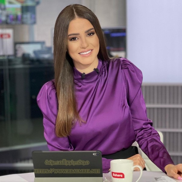 من هي المذيعة الجميلة رشا الخطيب مذيعة قناة الشرق صورها ويكيبيديا